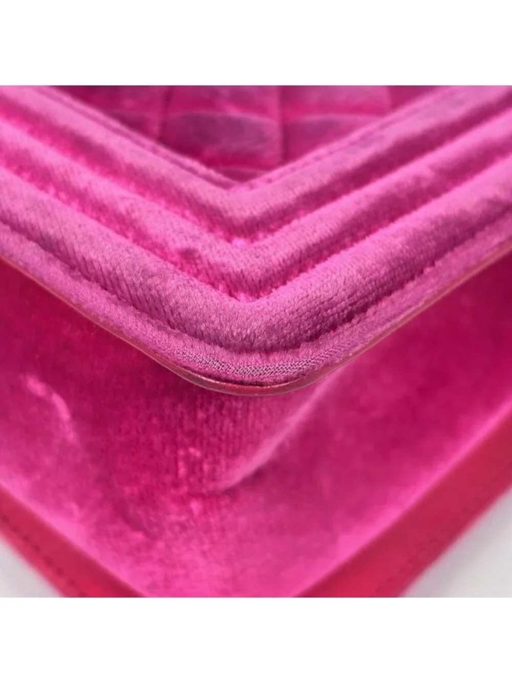 Chanel Shoulder Bag Boy CC Logo Velvet Pink